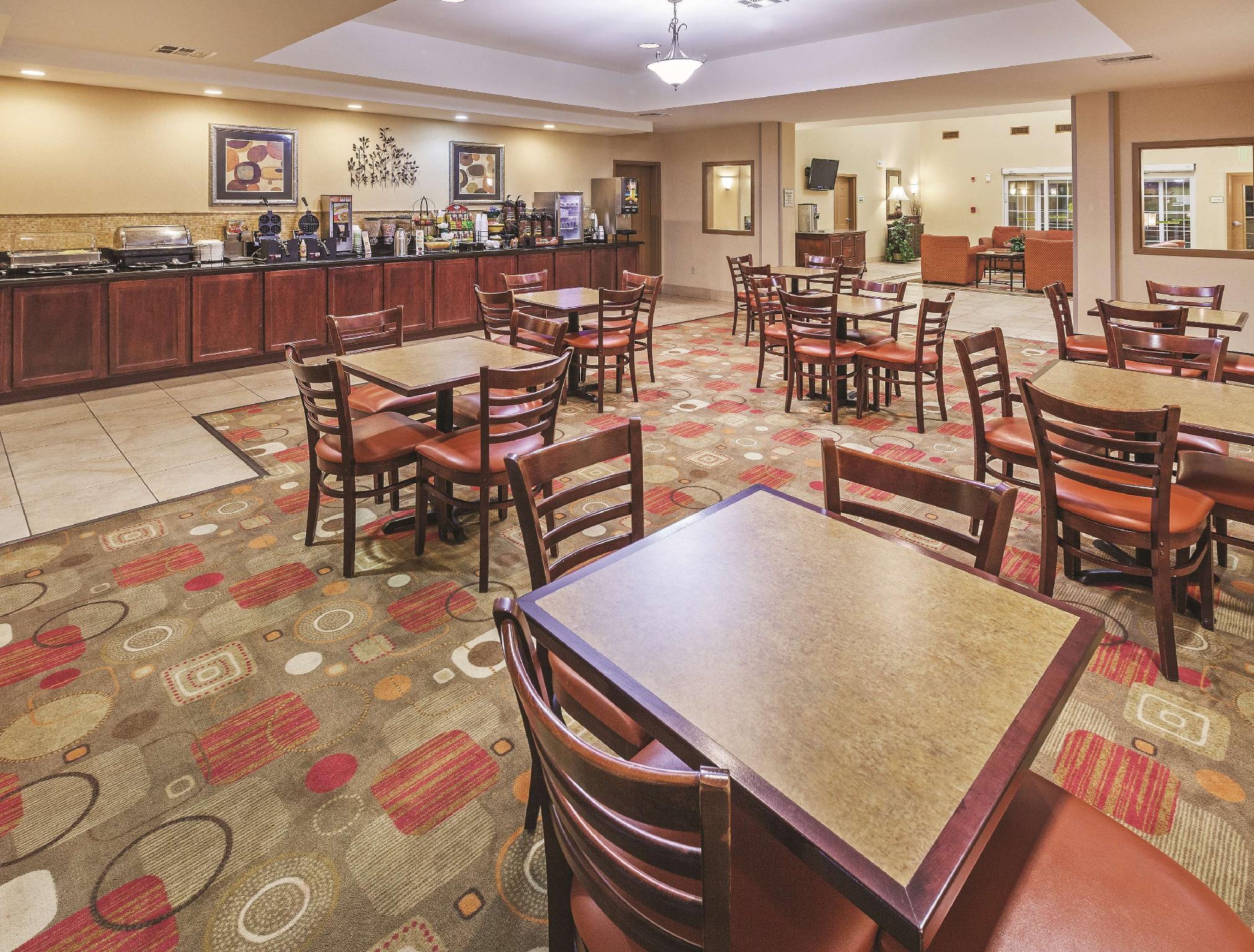 La Quinta By Wyndham Stillwater -University Area Екстериор снимка